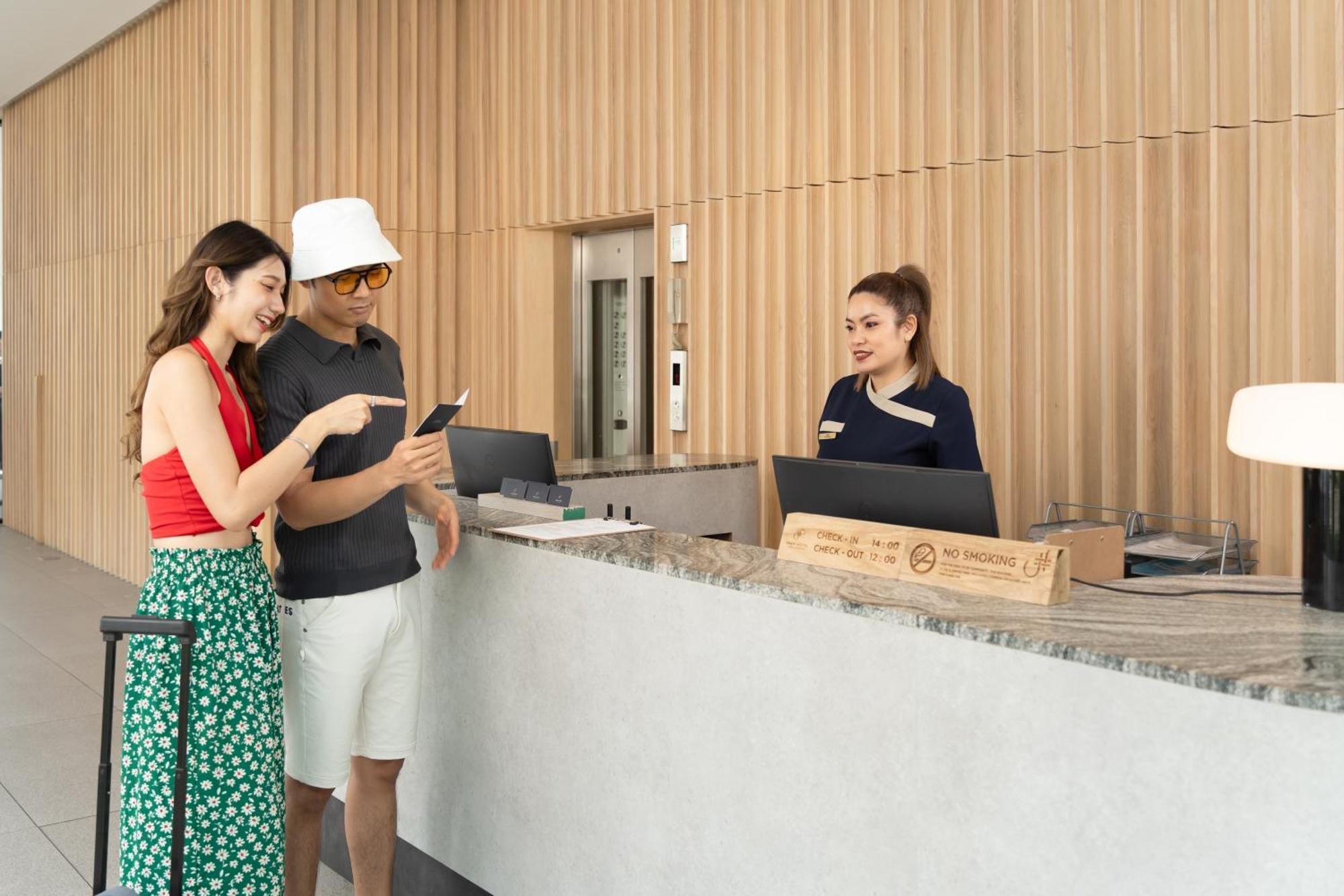 Saan Hotel Sathorn Bangkok Exterior foto